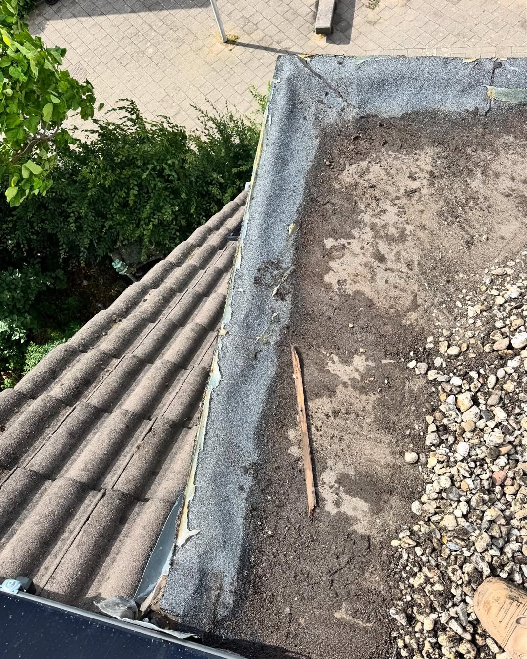 Nieuw plat dak bitumen renovatie